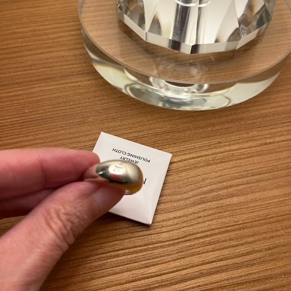 Mejuri sterling silver Dome ring, SZ 9 - Picture 4 of 5